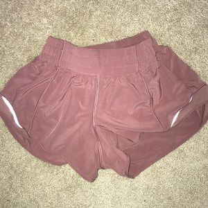 lululemon quick sand shorts
